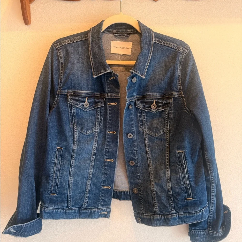Vince Camuto Jean Jacket in Size L - Picture 2 of 7